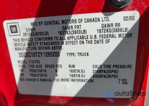 2000 Chevrolet Silverado 1500 Ls z USA, uszkodzony, nr VIN 2GCEC19T2Y1289205